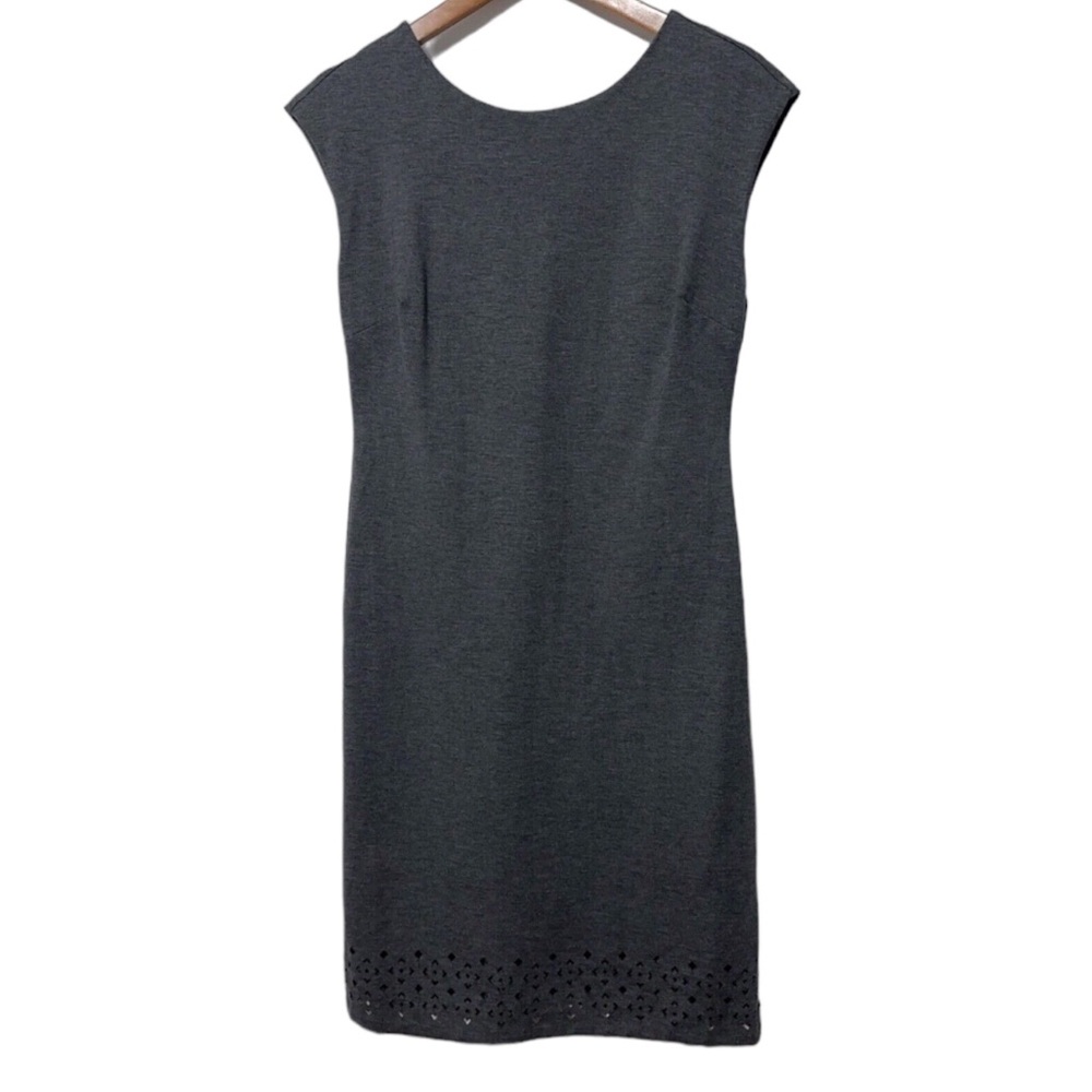 Banana Republic Dress with Eyelet Hem Womens Size 4 Corporate Office